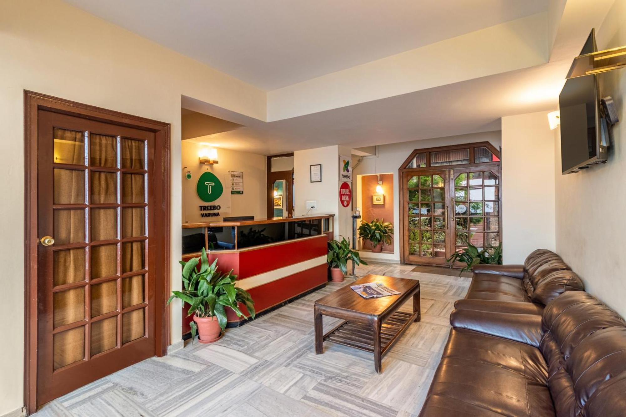 Treebo Varuna With Mountain View Shimla Exterior photo