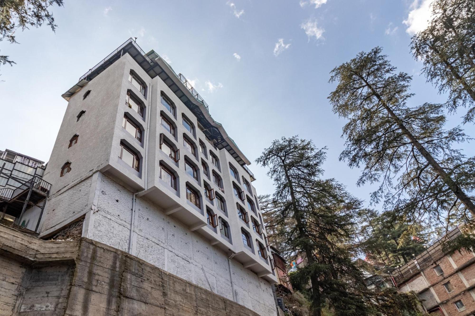 Treebo Varuna With Mountain View Shimla Exterior photo
