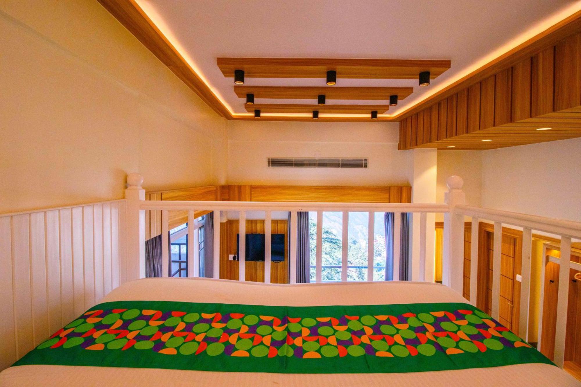 Treebo Varuna With Mountain View Shimla Exterior photo