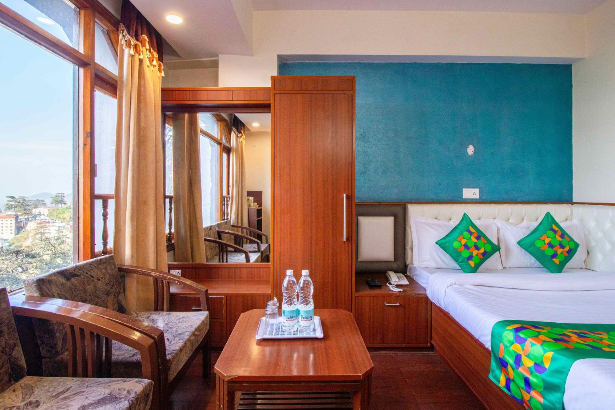 Treebo Varuna With Mountain View Shimla Exterior photo